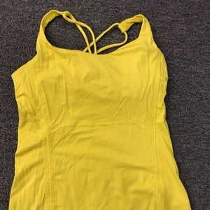 Lululemon tank.